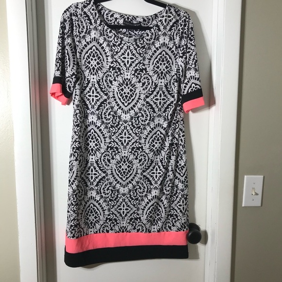 Madison Leigh Dress Womens Size 8 Short Sleeve Black & White (coral) Dress - Picture 1 of 6